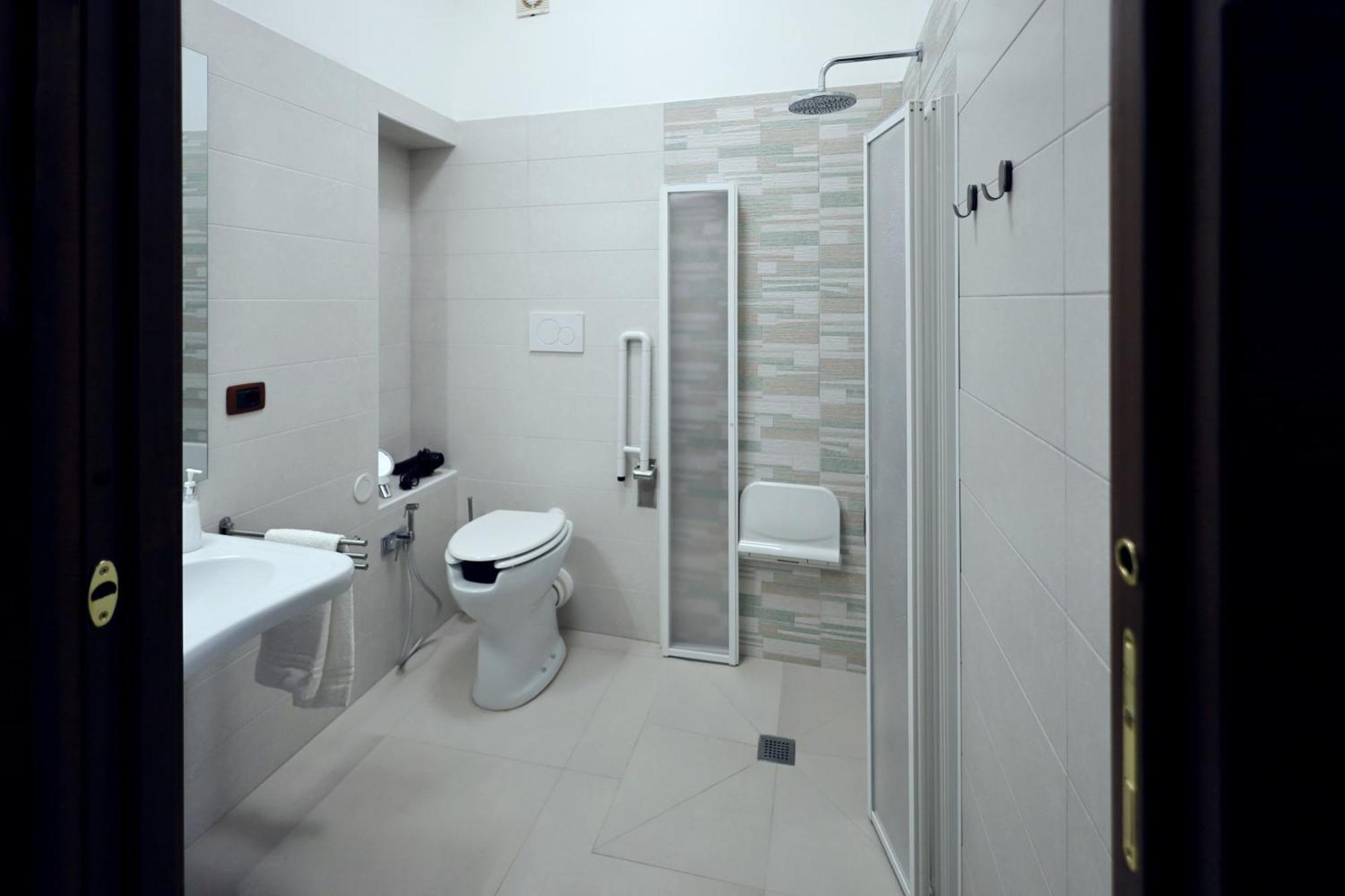 Cataneasy Rooms Exteriör bild