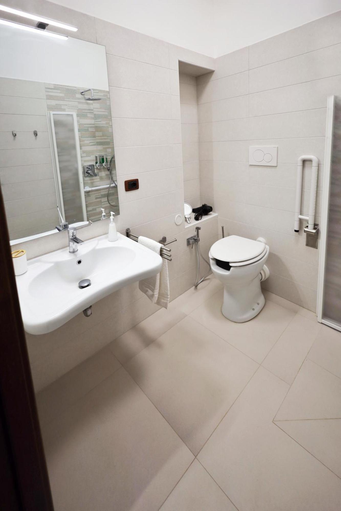 Cataneasy Rooms Exteriör bild